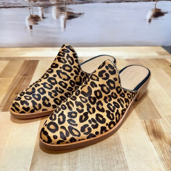 Soludos Shoes - SOLUDOS VENETIAN MULE SIZE 5.5 NEW WITH THE. BOX